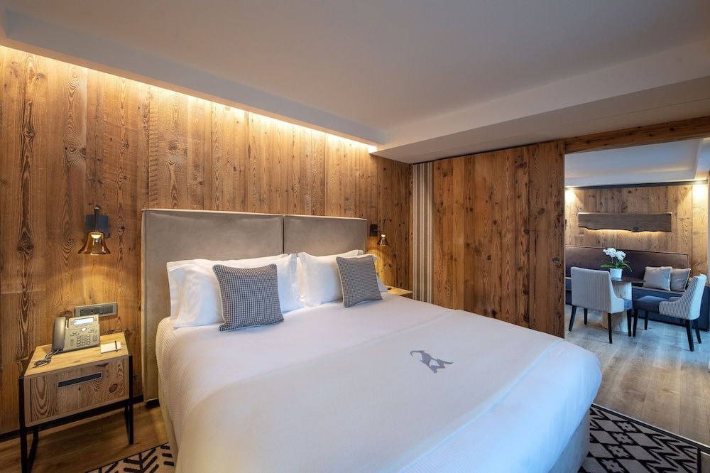 Le Massif Hotel & Lodge Courmayeur The Leading Hotels of the World Suite, 1 Bedroom 2