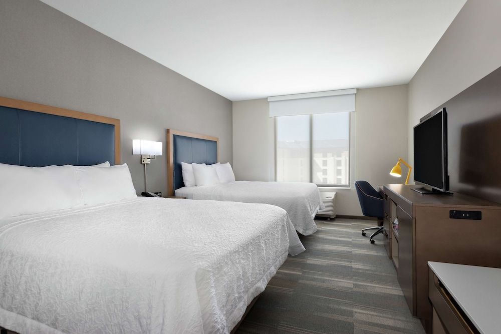 Room, 2 Queen Beds, Refrigerator