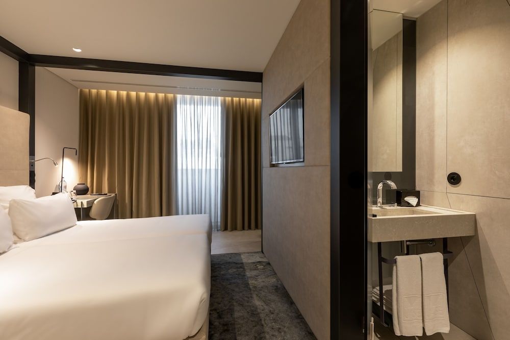 undefined Porto Royal Bridges Hotel