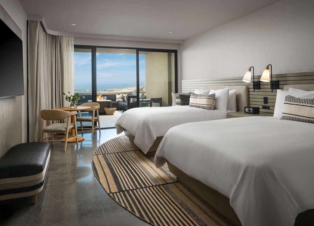 Two Queen Beds, Coastline View (Fire Pit)