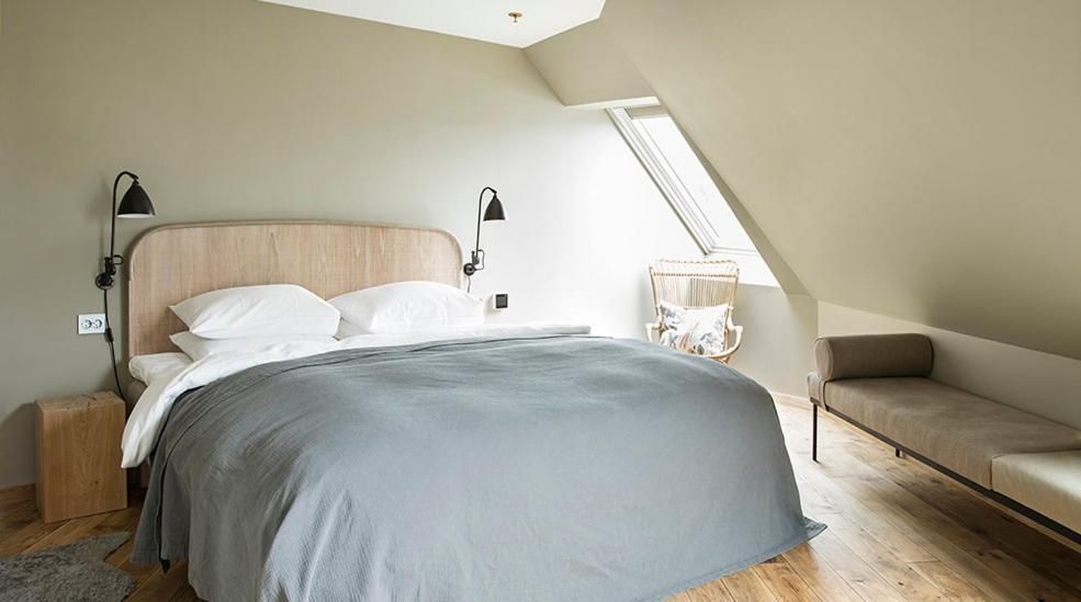 undefined Hotel Brosundet 5