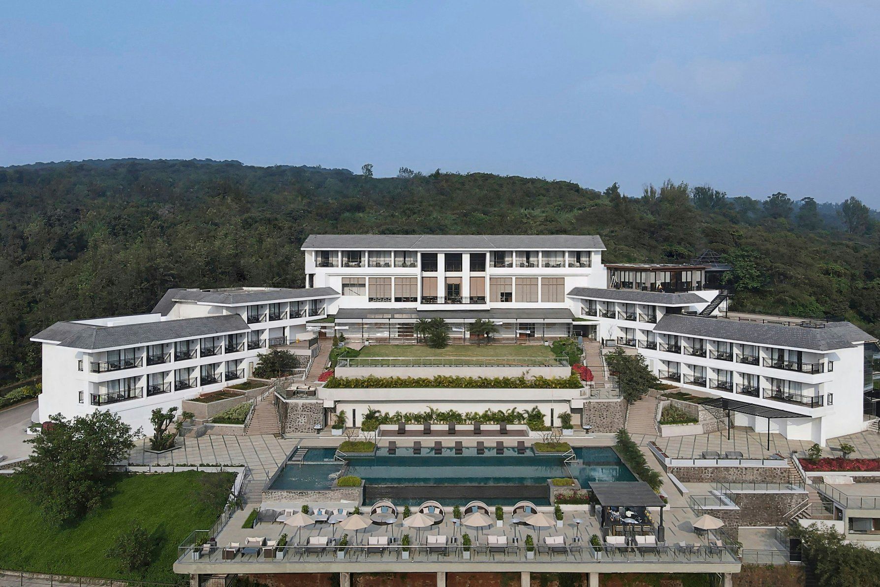 undefined Courtyard by Marriott Mahabaleshwar 3