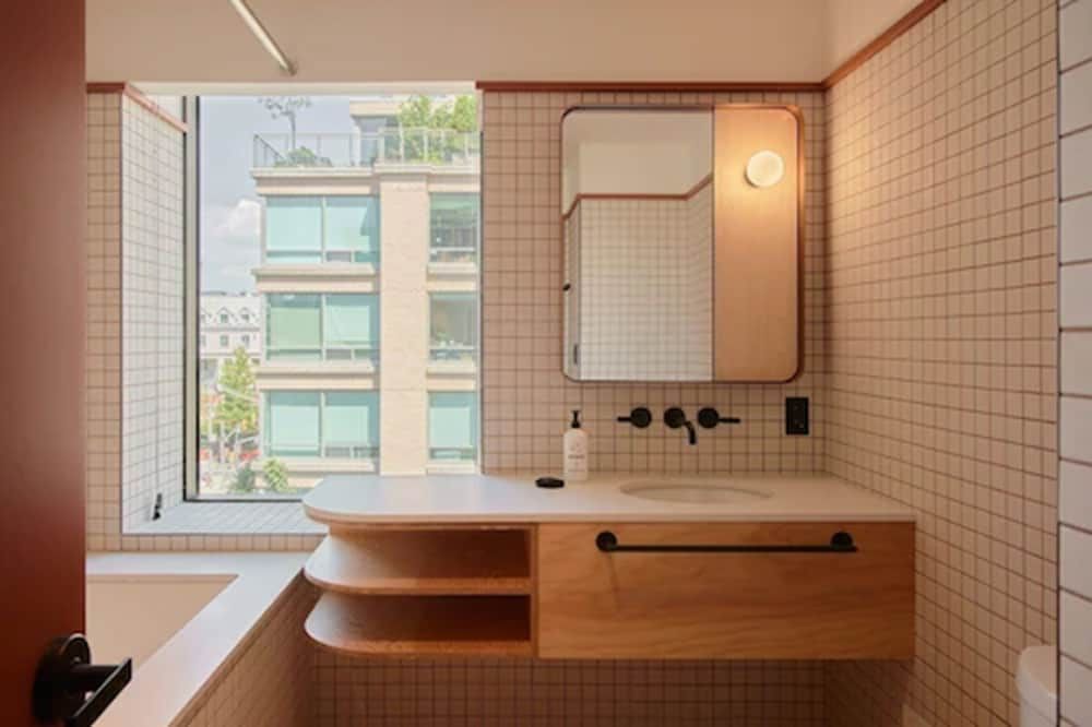undefined Ace Hotel Toronto 7