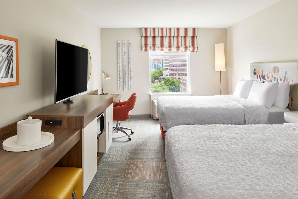 Hampton Inn & Suites Atlanta Midtown Room, 2 Queen Beds, Accessible (Hearing)