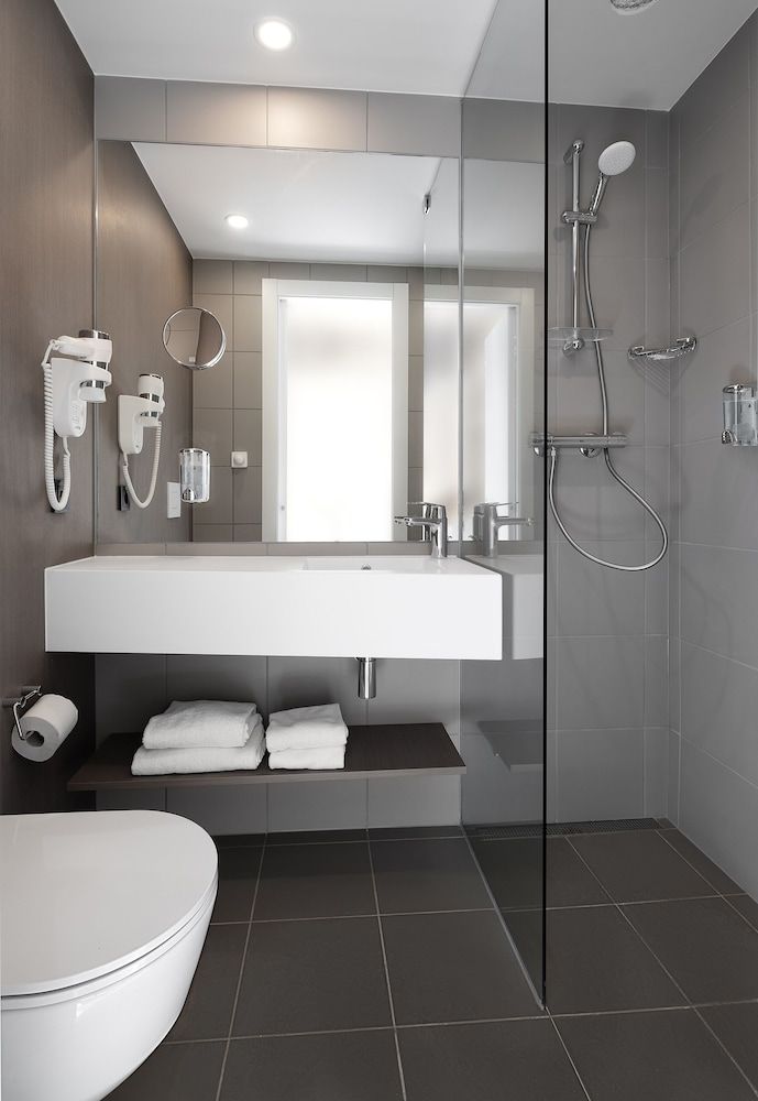 undefined Go Hotel City 4