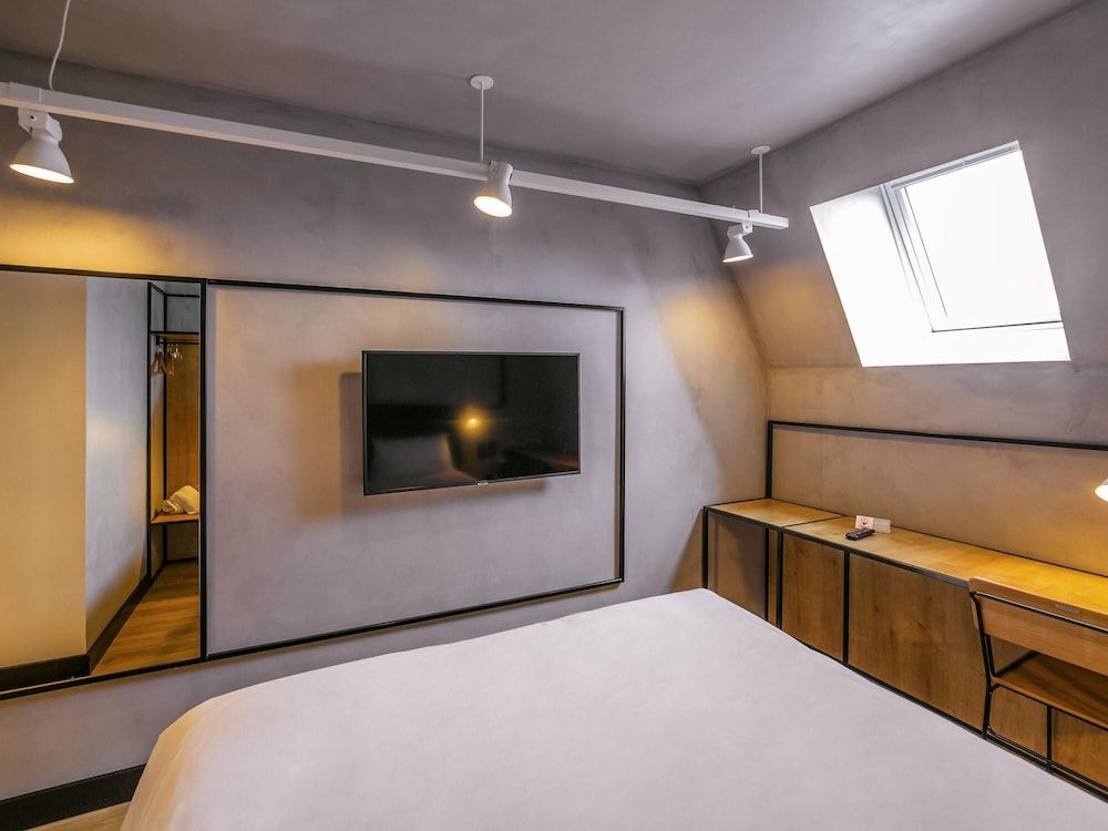 ibis Porto Centro Mercado Bolhao Standard Double Room, 1 Double Bed 8