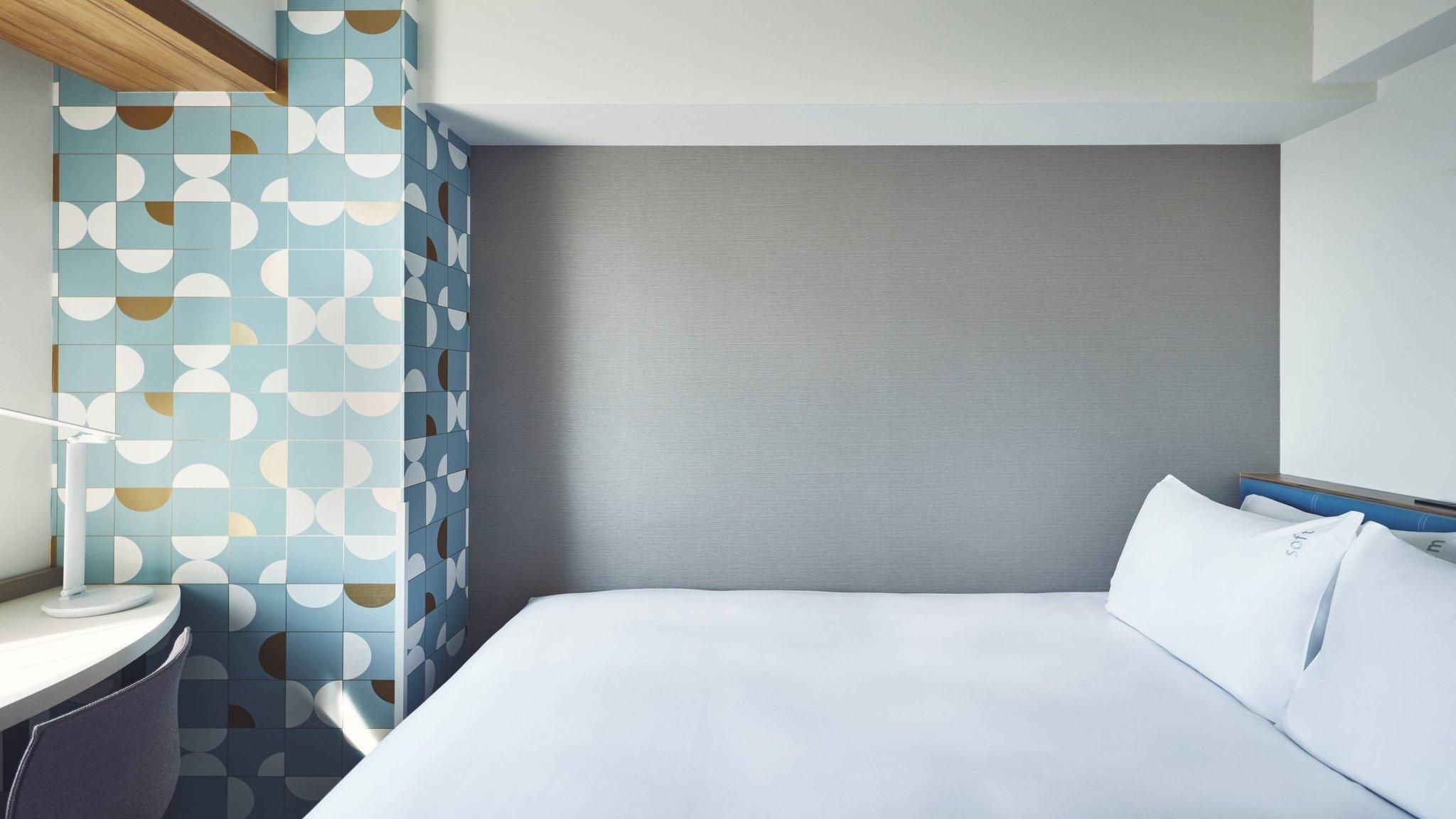 Holiday Inn Express Osaka City Centre - Midosuji by IHG Standard Room With Free Breakfast