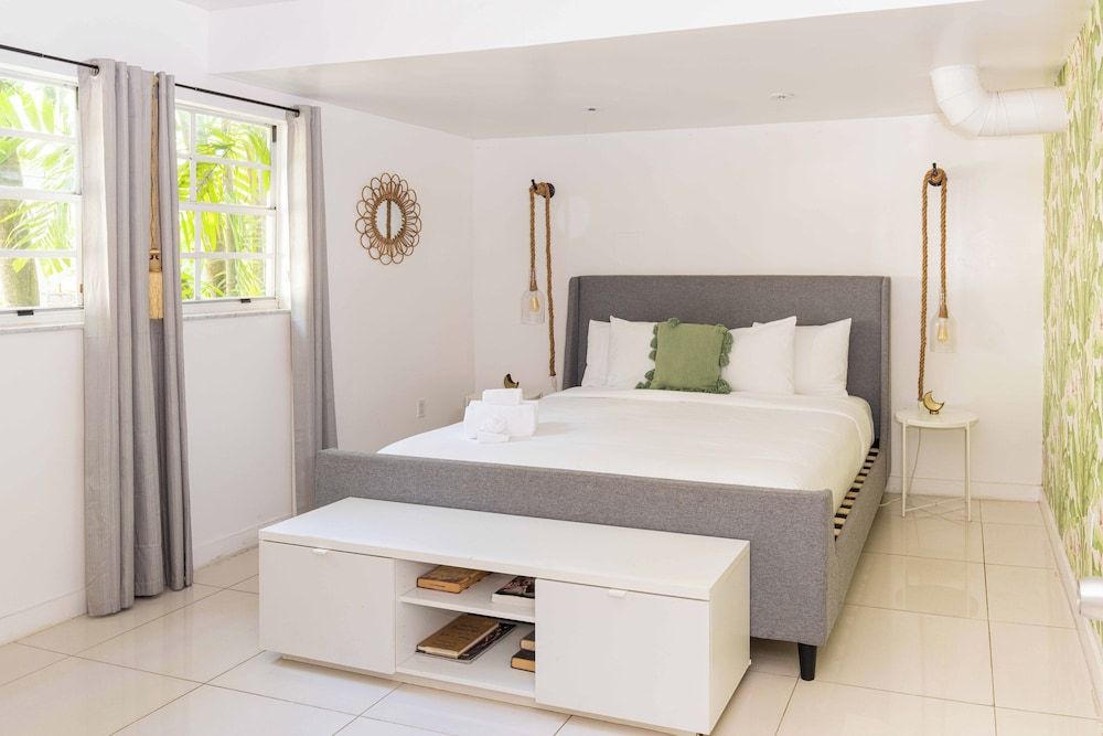 undefined Miami River Inn By Renzzi 5