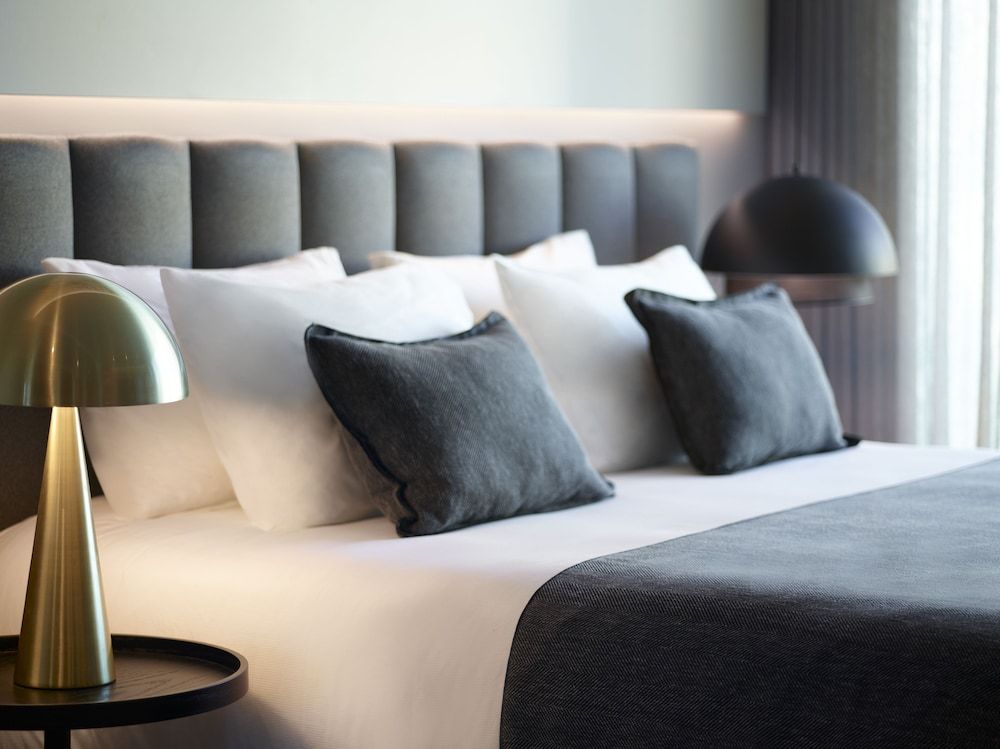 Heritage Hill Classic Room