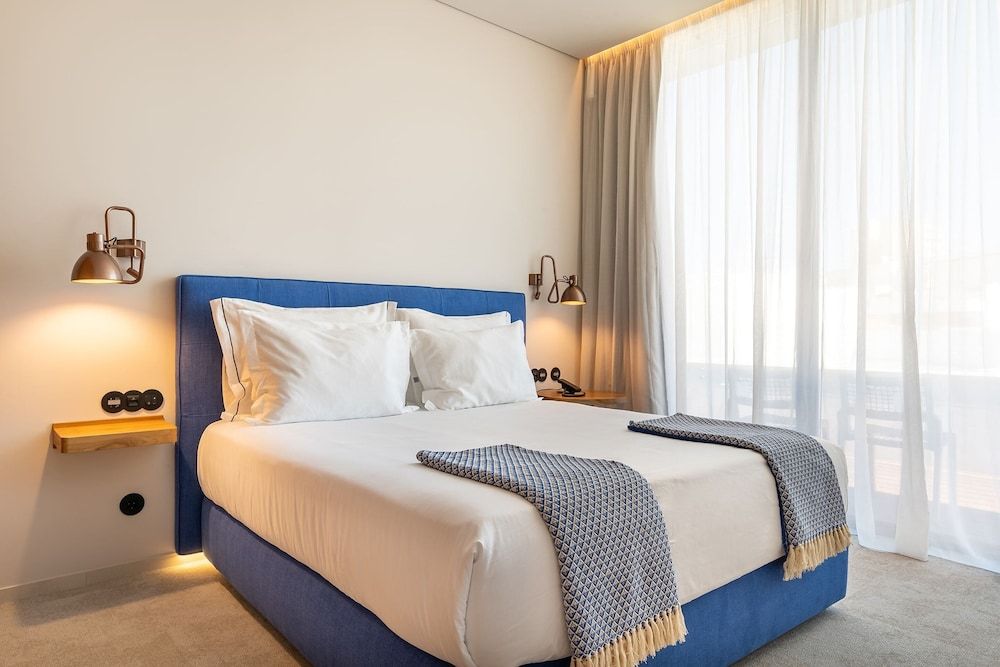 3HB Faro Suite (3 Adults + 1 Child) 2