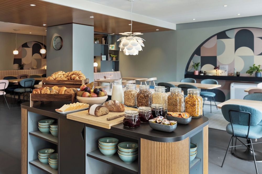 undefined Hotel La Pergola 9