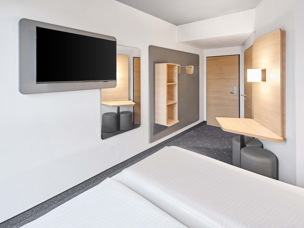 undefined B&B Hotel Köln-Messe 10