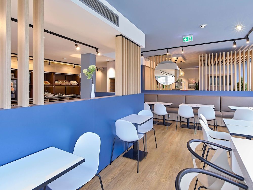 undefined B&B Hotel Köln-Messe 7