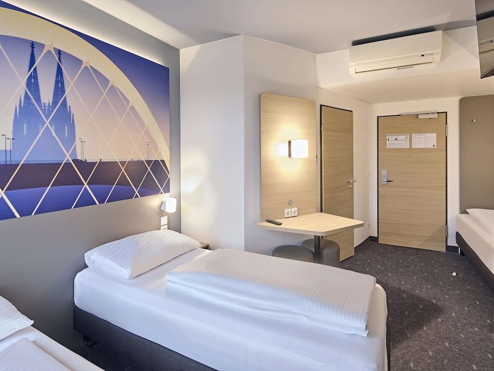 undefined B&B Hotel Köln-Messe 9
