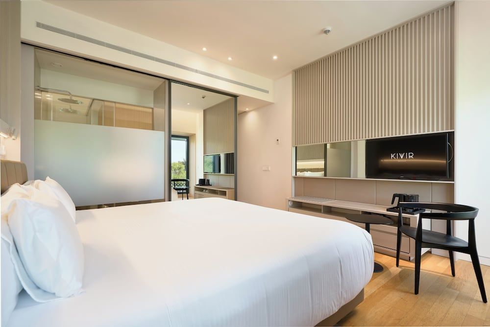 Hotel Kivir Adults Recommended, Historic City Center Premium Room