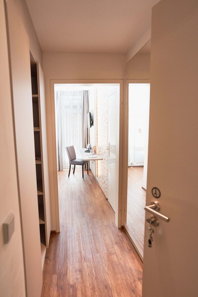 Stadthotel Engel Classic Single Room 12