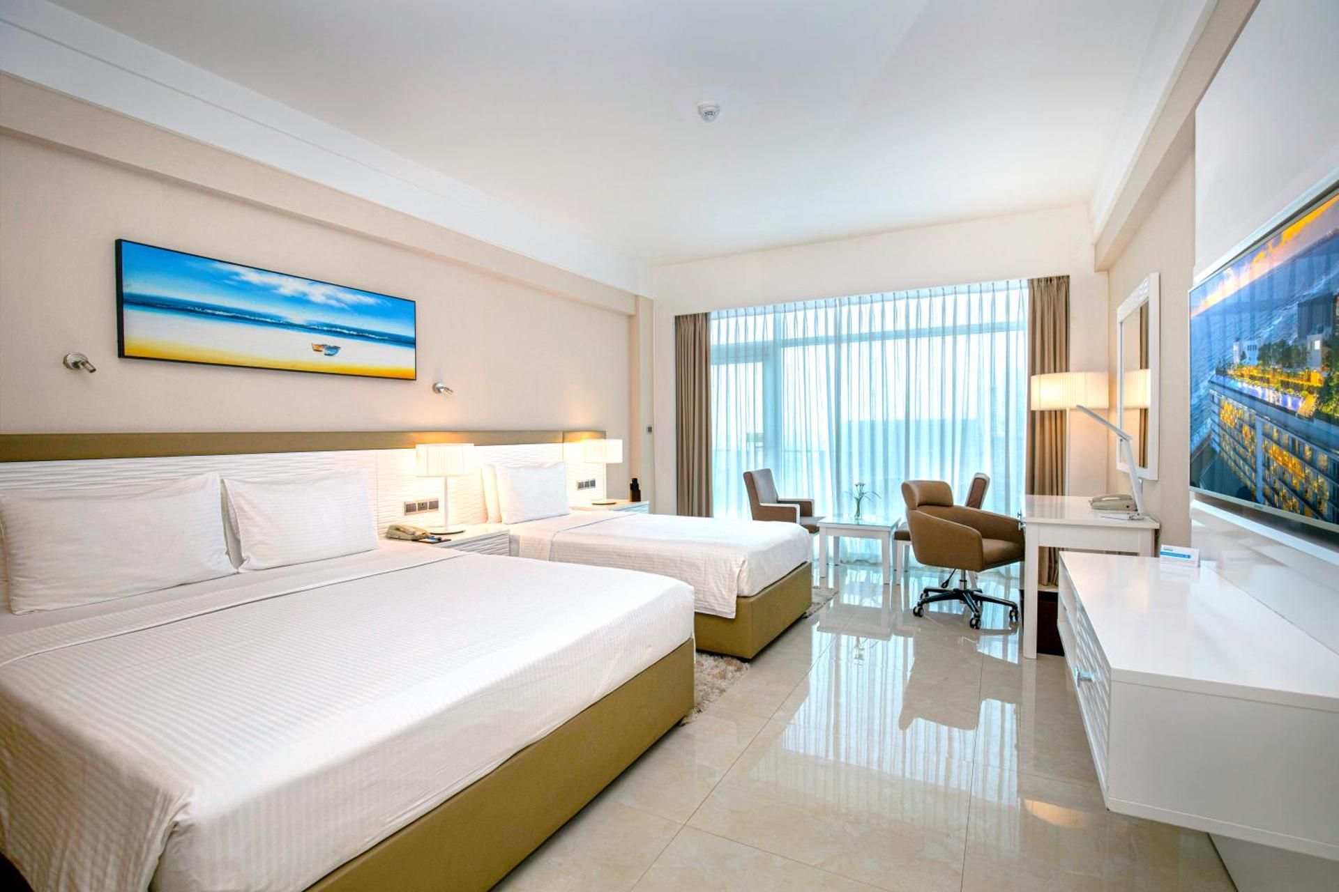 Premier King Room with a Complimentary City Tour