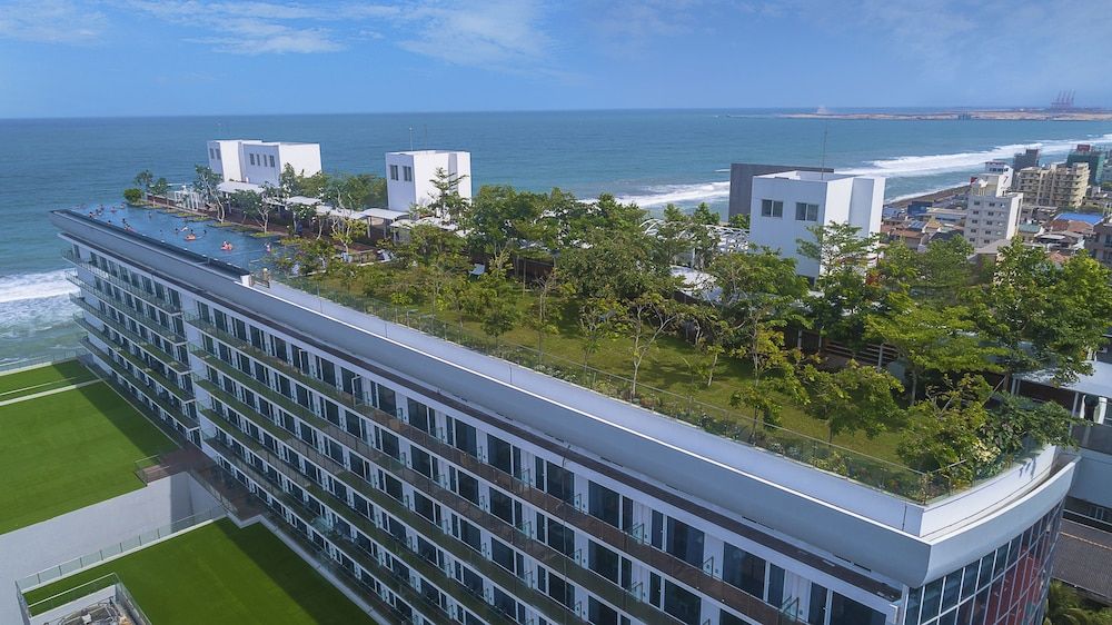 undefined Marino Beach Colombo 2