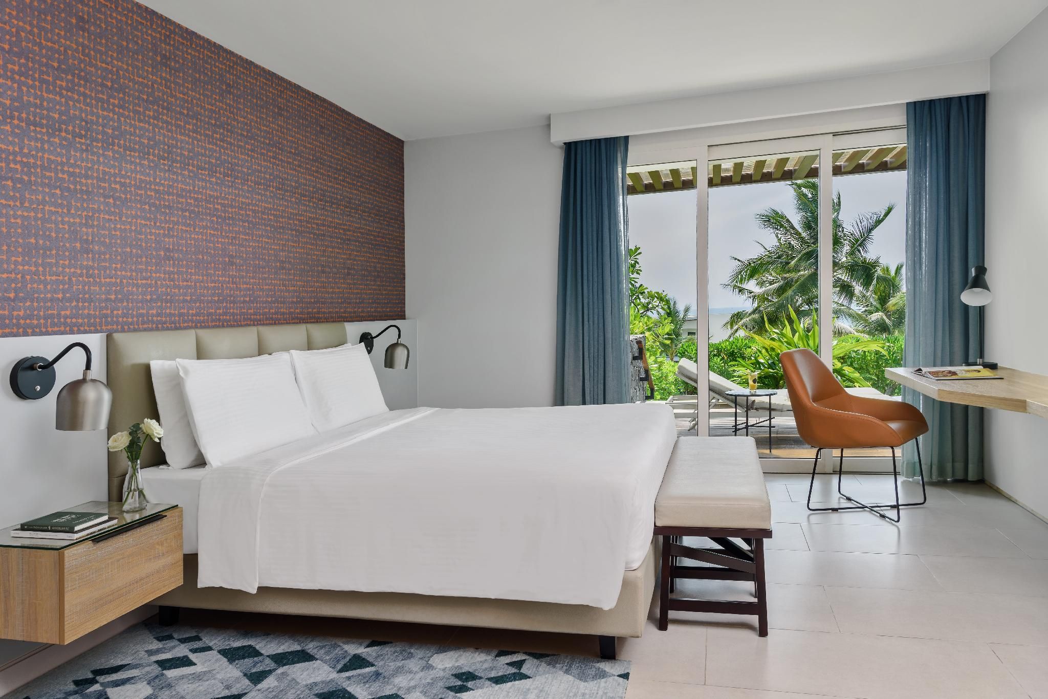 2 Bedroom Villa with Private Pool and Ocean View - 1 King and 1 Twin