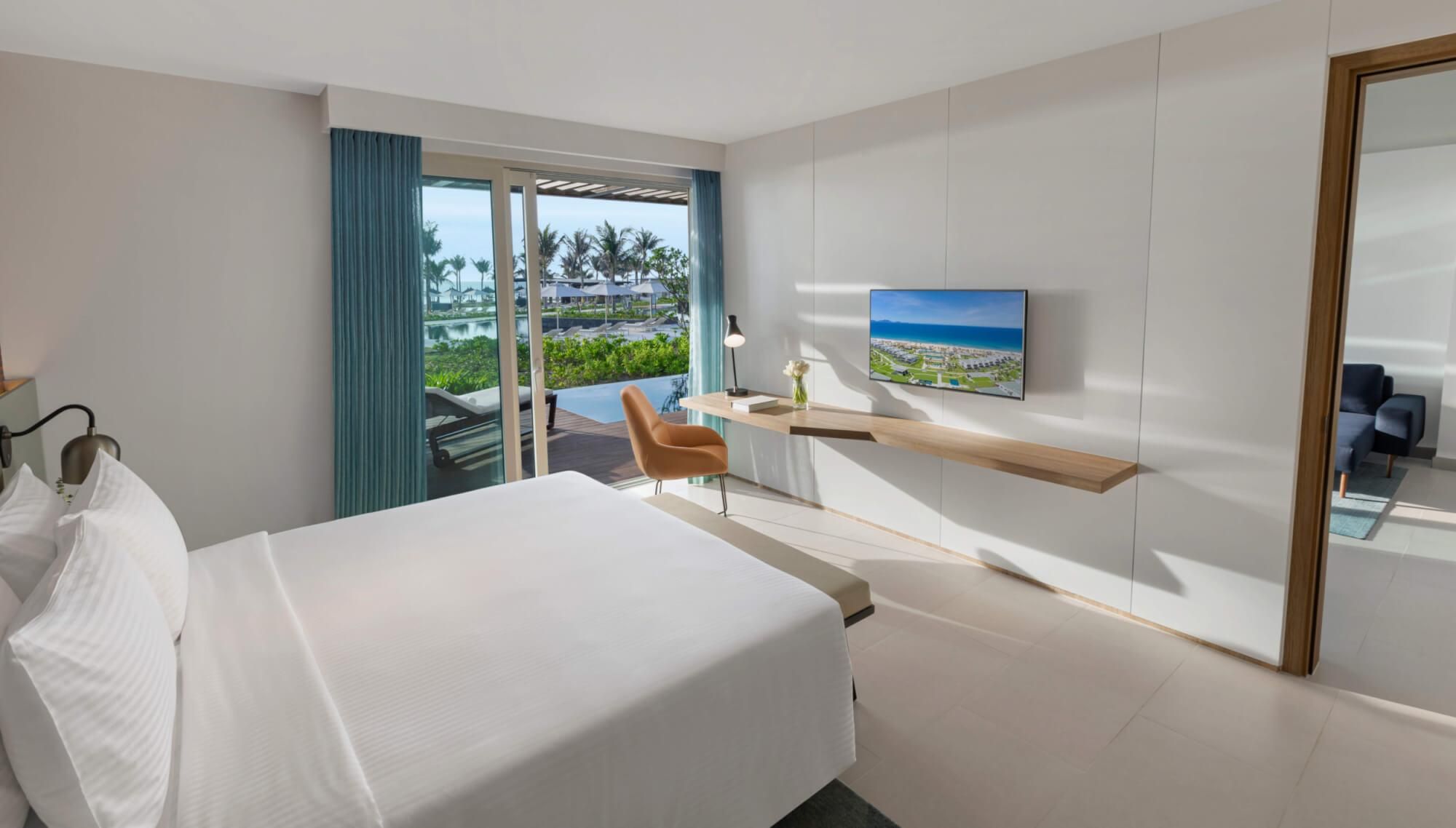 1 Bedroom Villa with Private Pool and Ocean View - King Bed