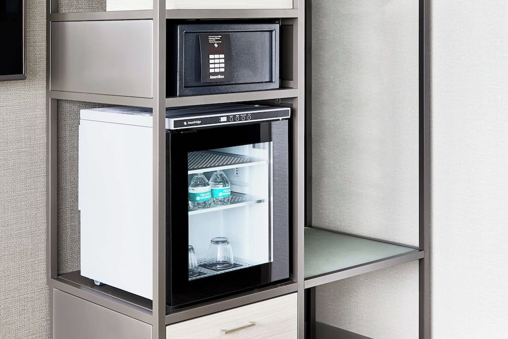 undefined AC Hotel by Marriott Miami Airport West/Doral 10