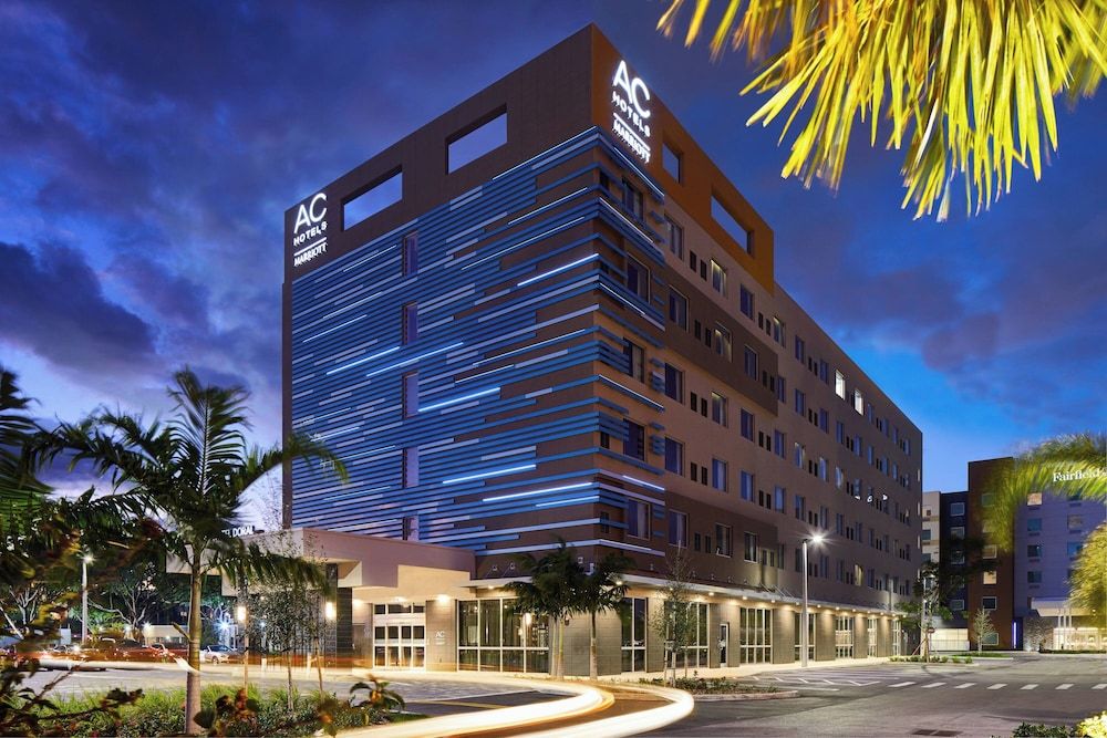 undefined AC Hotel by Marriott Miami Airport West/Doral 4
