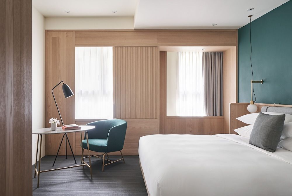 Room, 1 King Bed, City View (Essential)