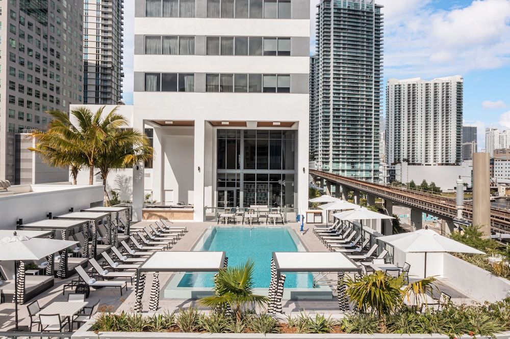 undefined AC Hotel by Marriott Miami Brickell 3