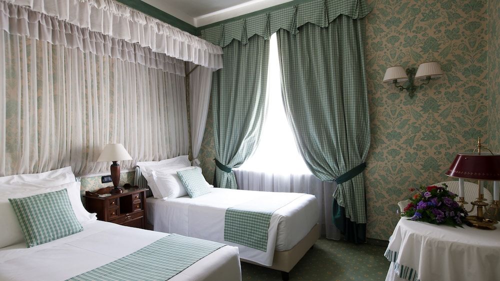 Deluxe Single Room, 1 Large Twin Bed