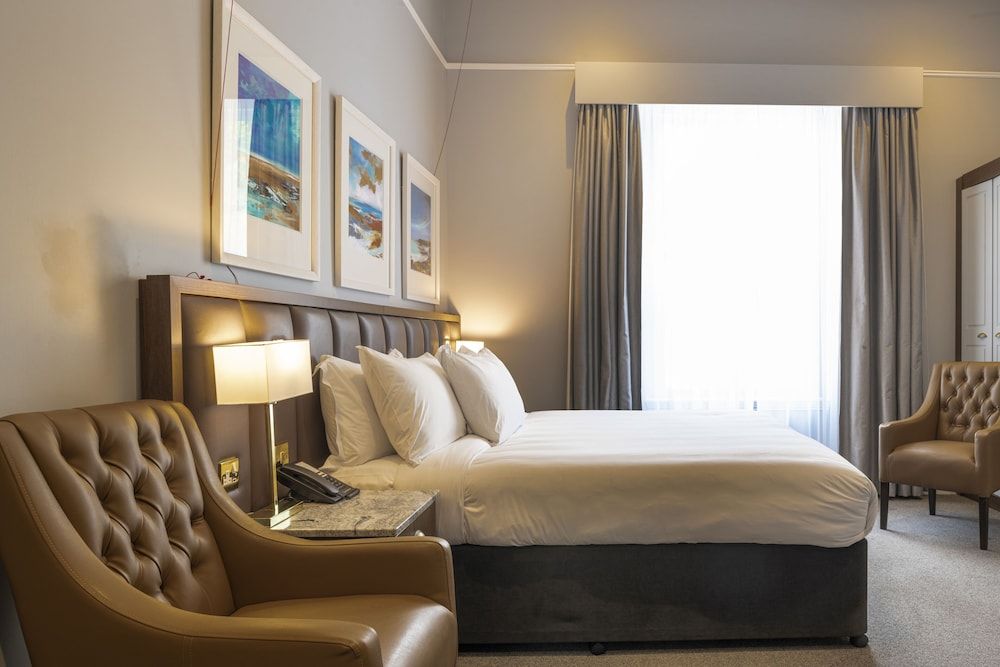 undefined Ness Walk 4