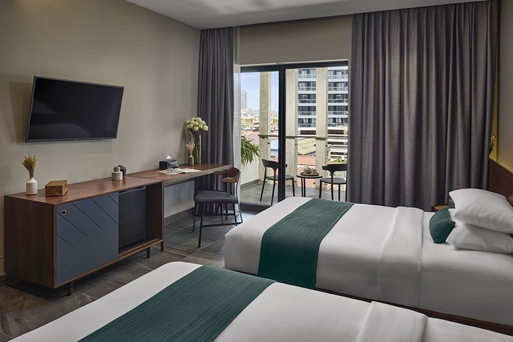 undefined Baitong Hotel & Resort 3