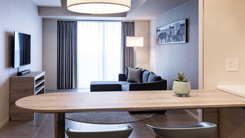 Suite, 1 Bedroom, City View (King)
