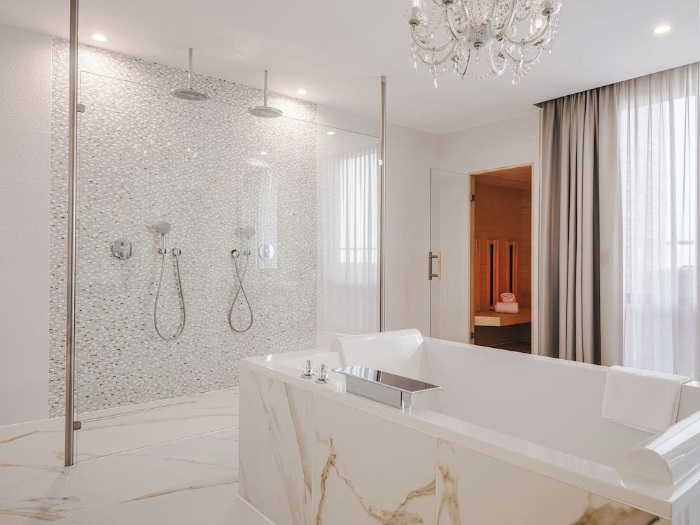 Van Der Valk Hotel Dordrecht Bruidssuite 3