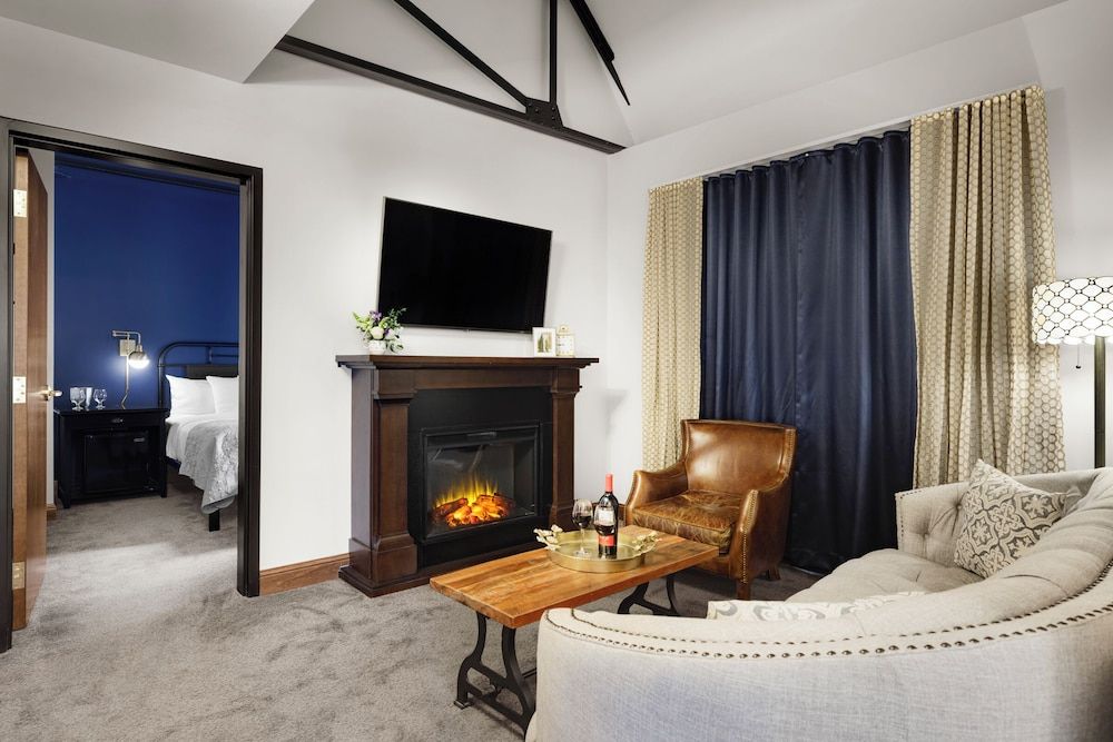 Suite, Multiple Beds (Two Bedroom Suite)