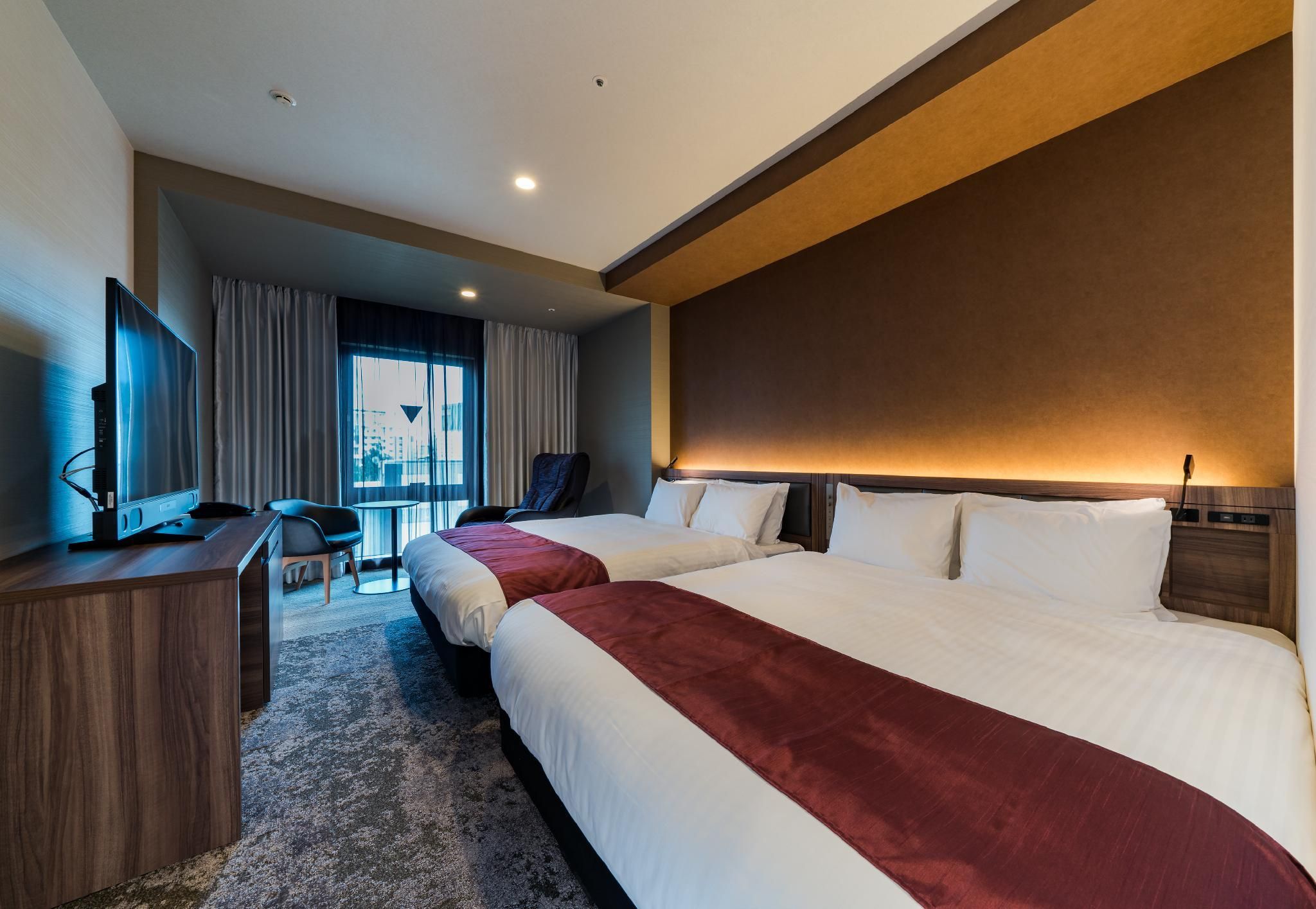 Superior Twin Room for 4 People - Non-Smoking