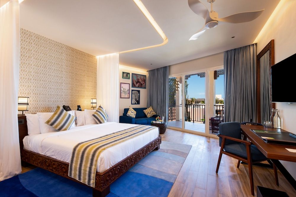 The Mora Zanzibar - Luxury All Inclusive Superior Junior Suite King Ocean View 2