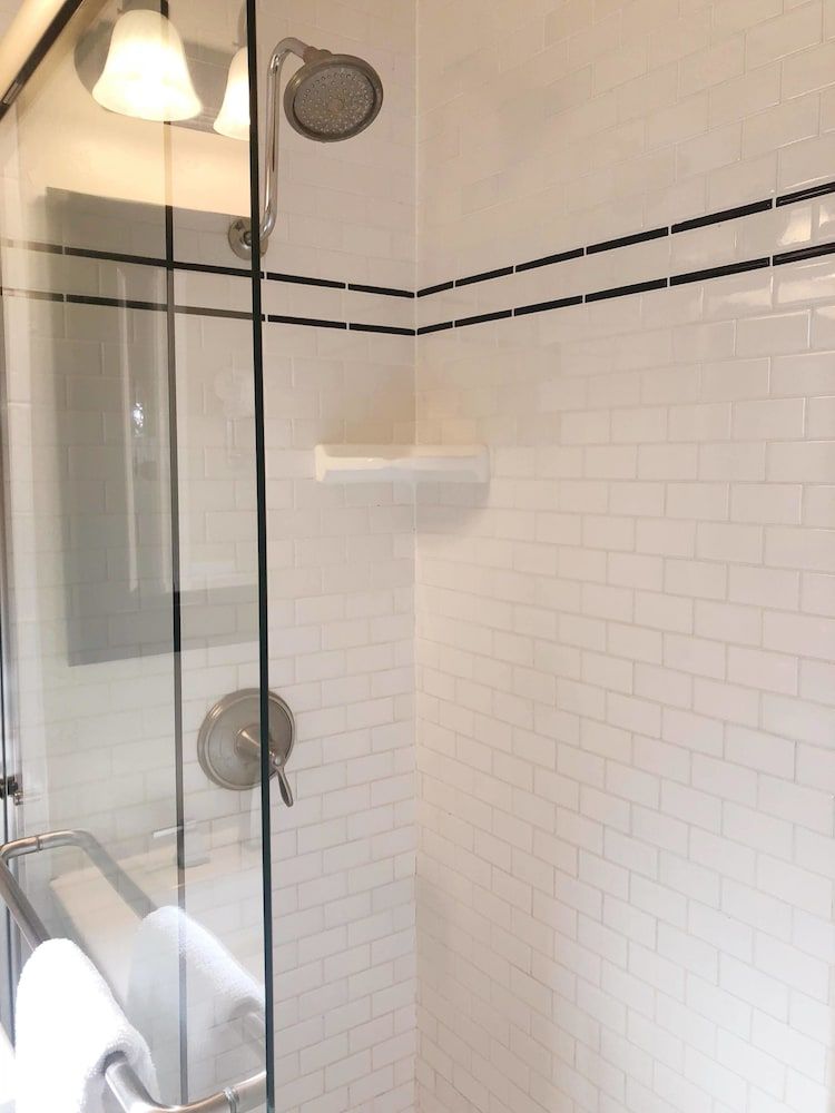 Laguna Cove Hotel Junior Suite with Balcony 4