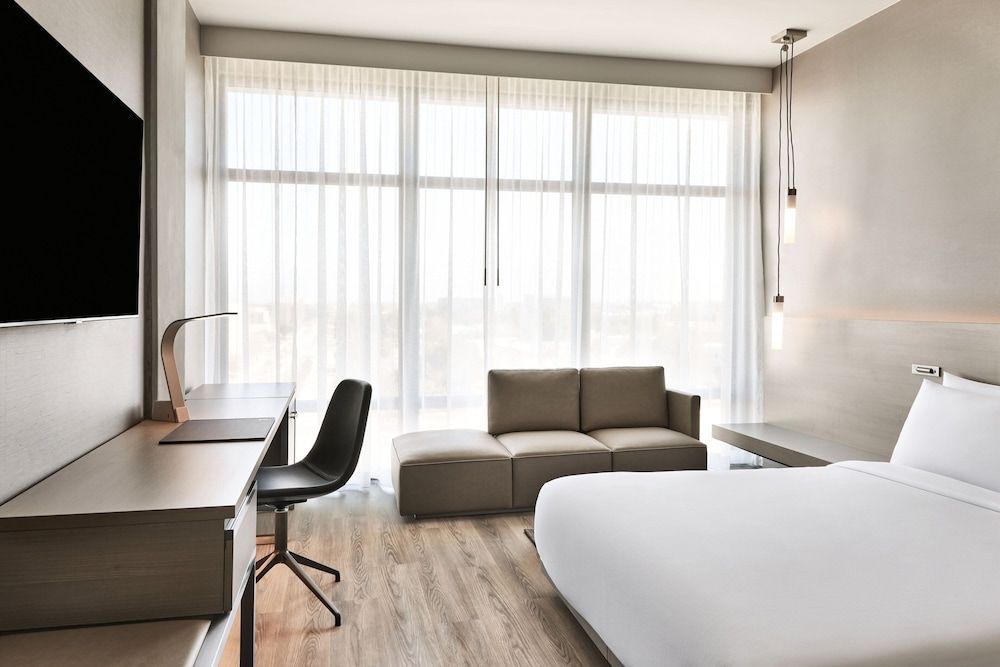 Room, 1 King Bed
