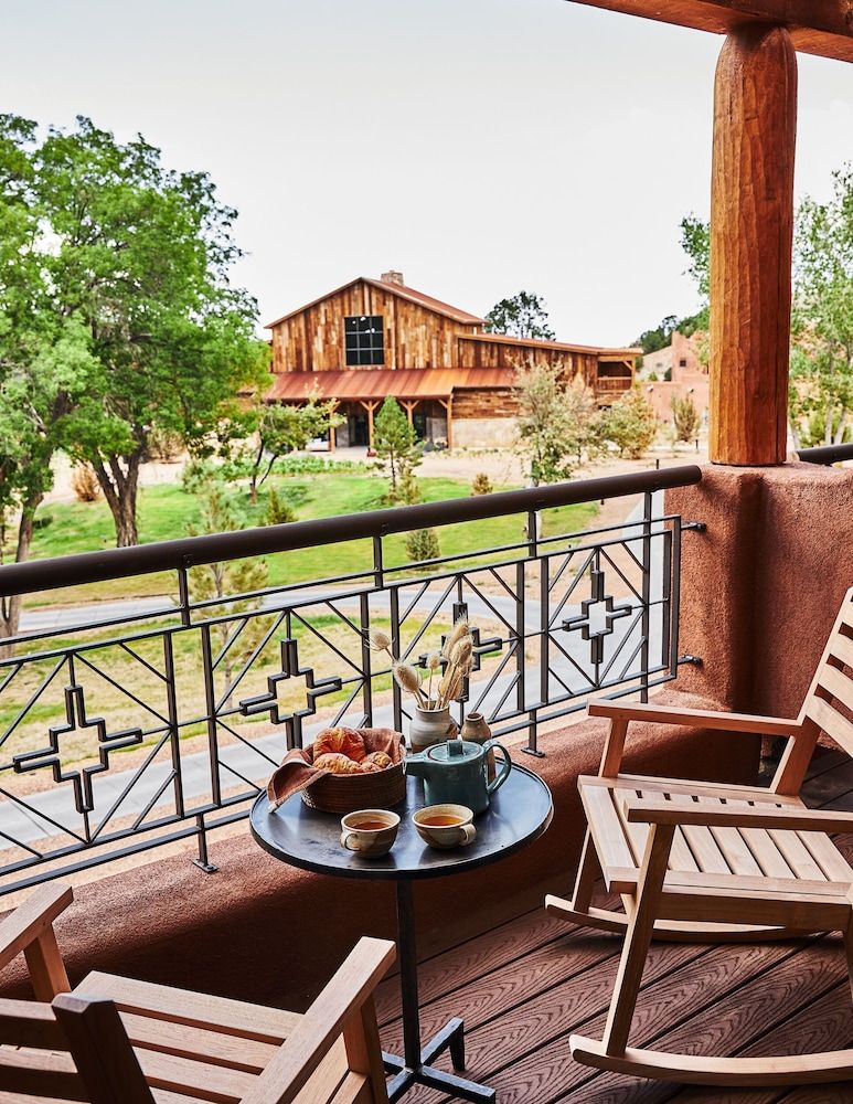 Room, 2 Double Beds, Resort View