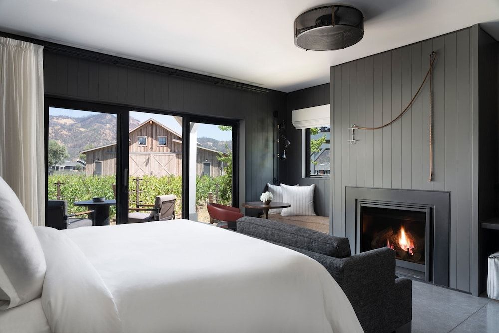 Room, 1 King Bed (Resort)