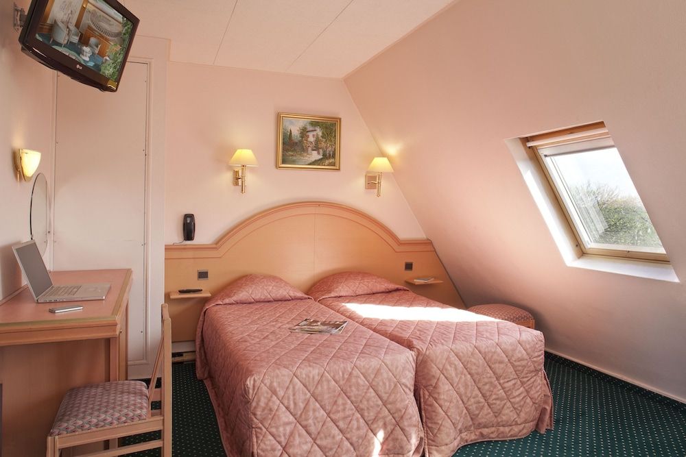 undefined Hôtel Des Arènes