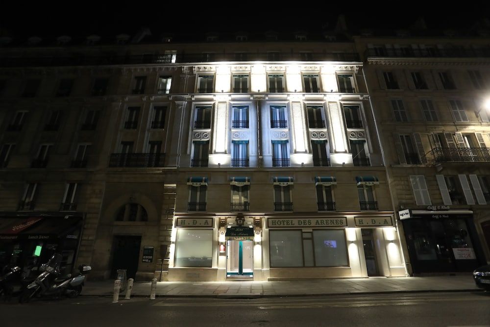 undefined Hôtel Des Arènes 8
