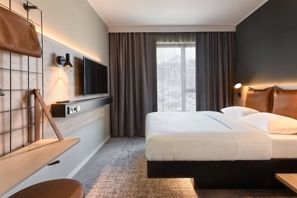 undefined Moxy Dresden Neustadt 2