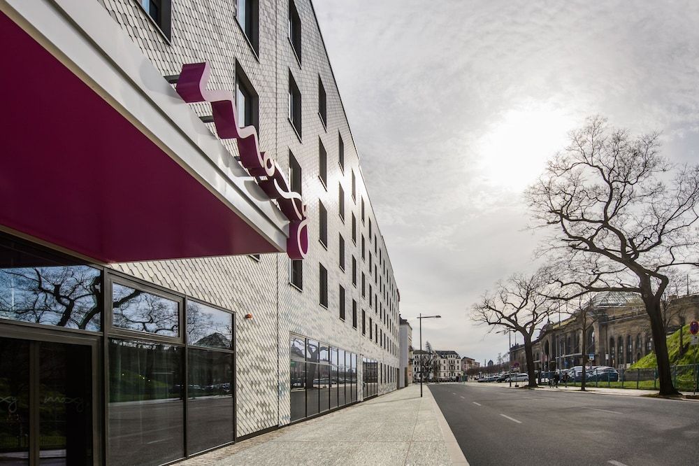 undefined Moxy Dresden Neustadt 3
