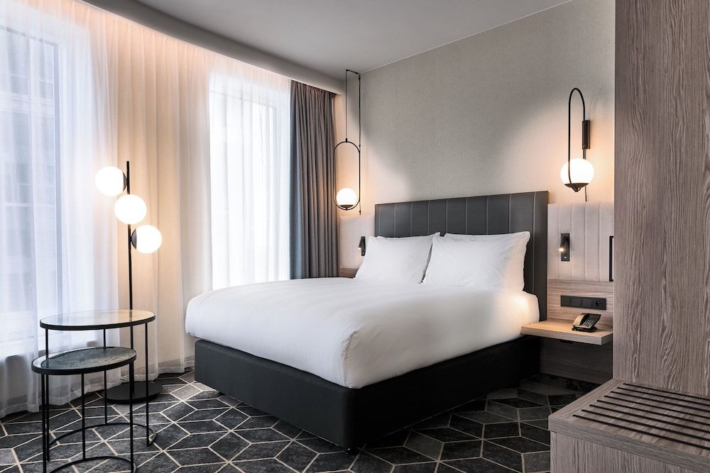 Standard Room, 1 Queen Bed