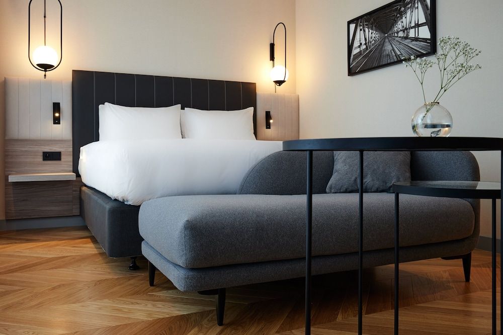 Premium Room, 1 Queen Bed