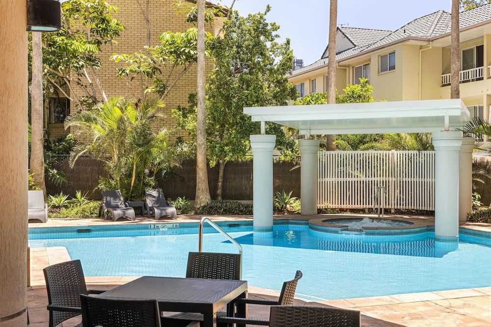 undefined Oaks Gold Coast Hotel