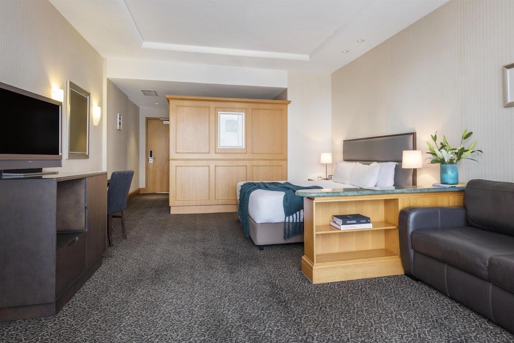 Oaks Gold Coast Hotel Hotel Room 7