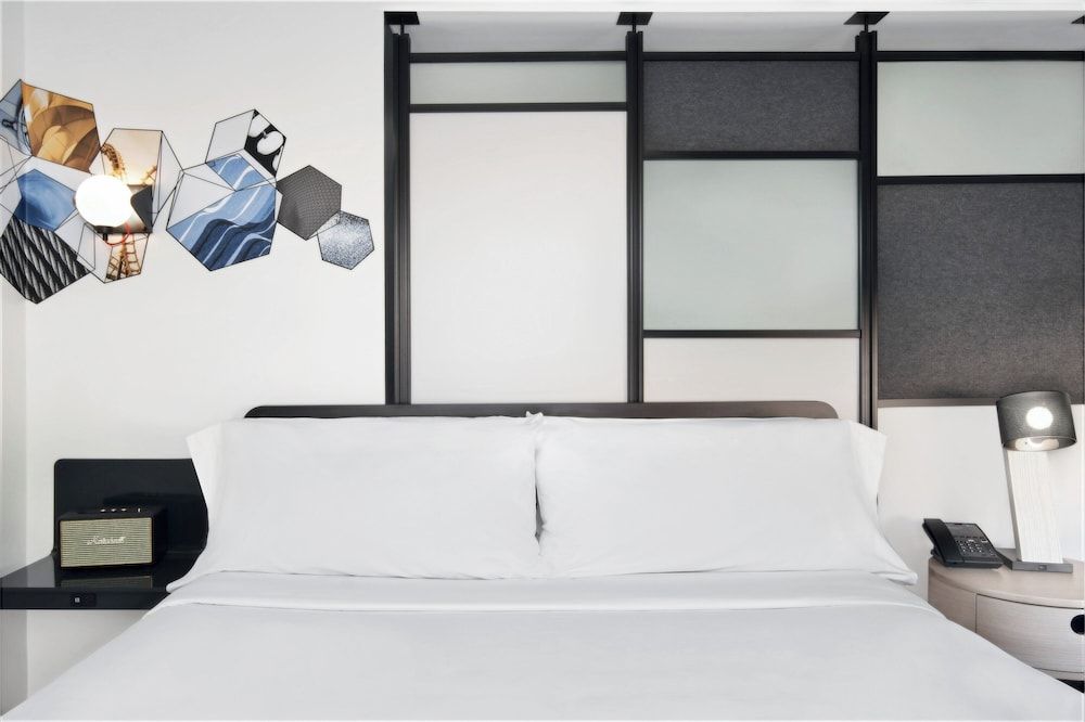 Aloft Ocean City Room, 1 King Bed 2