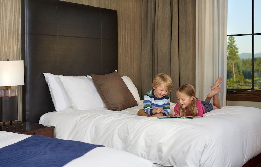 Tetherow Resort Suite, Multiple Beds, Resort View